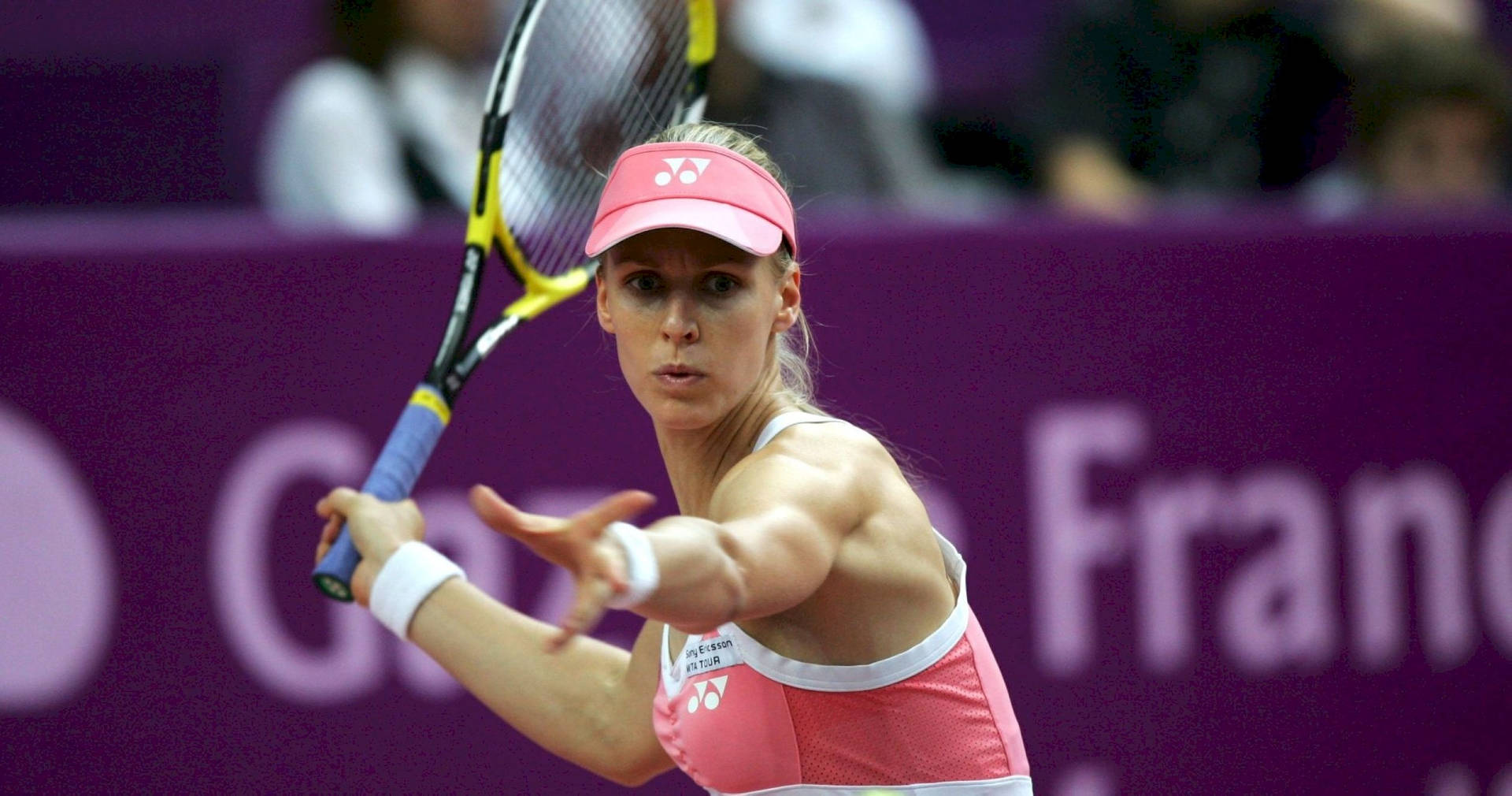 Elena Dementieva Focused Playing Background