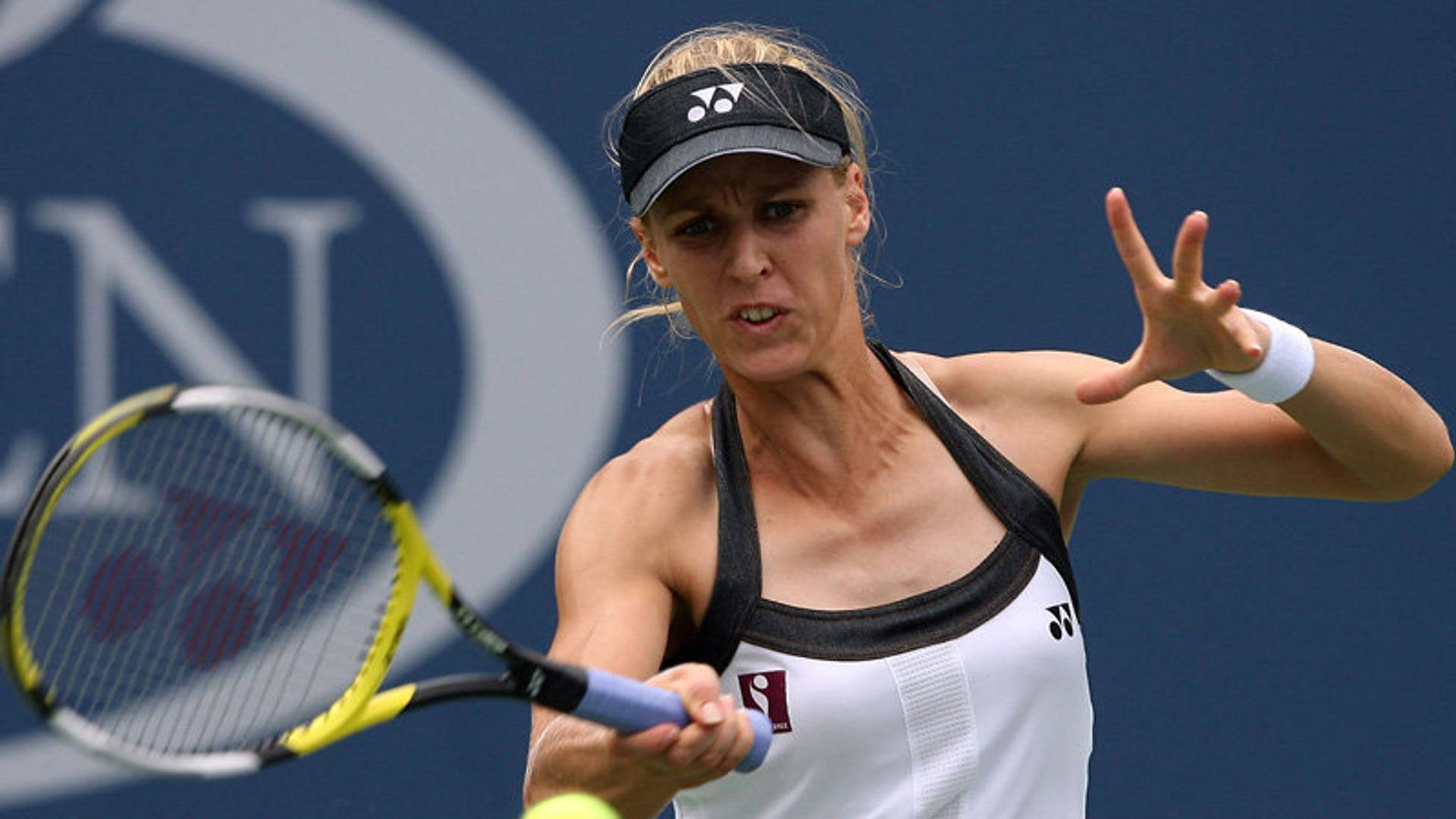 Elena Dementieva In Action At The U.s. Open Background