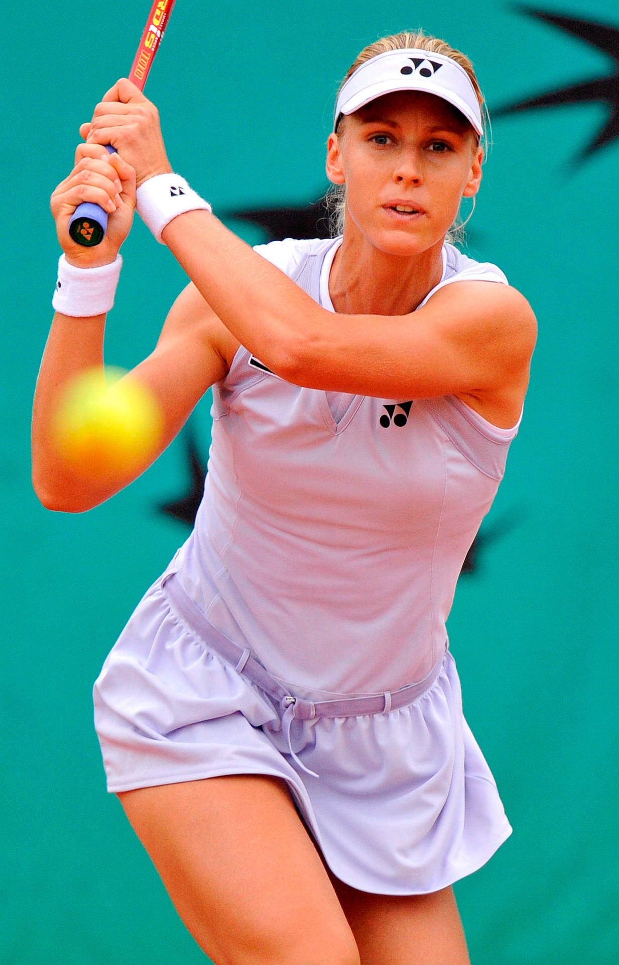 Elena Dementieva Looking At Ball Background