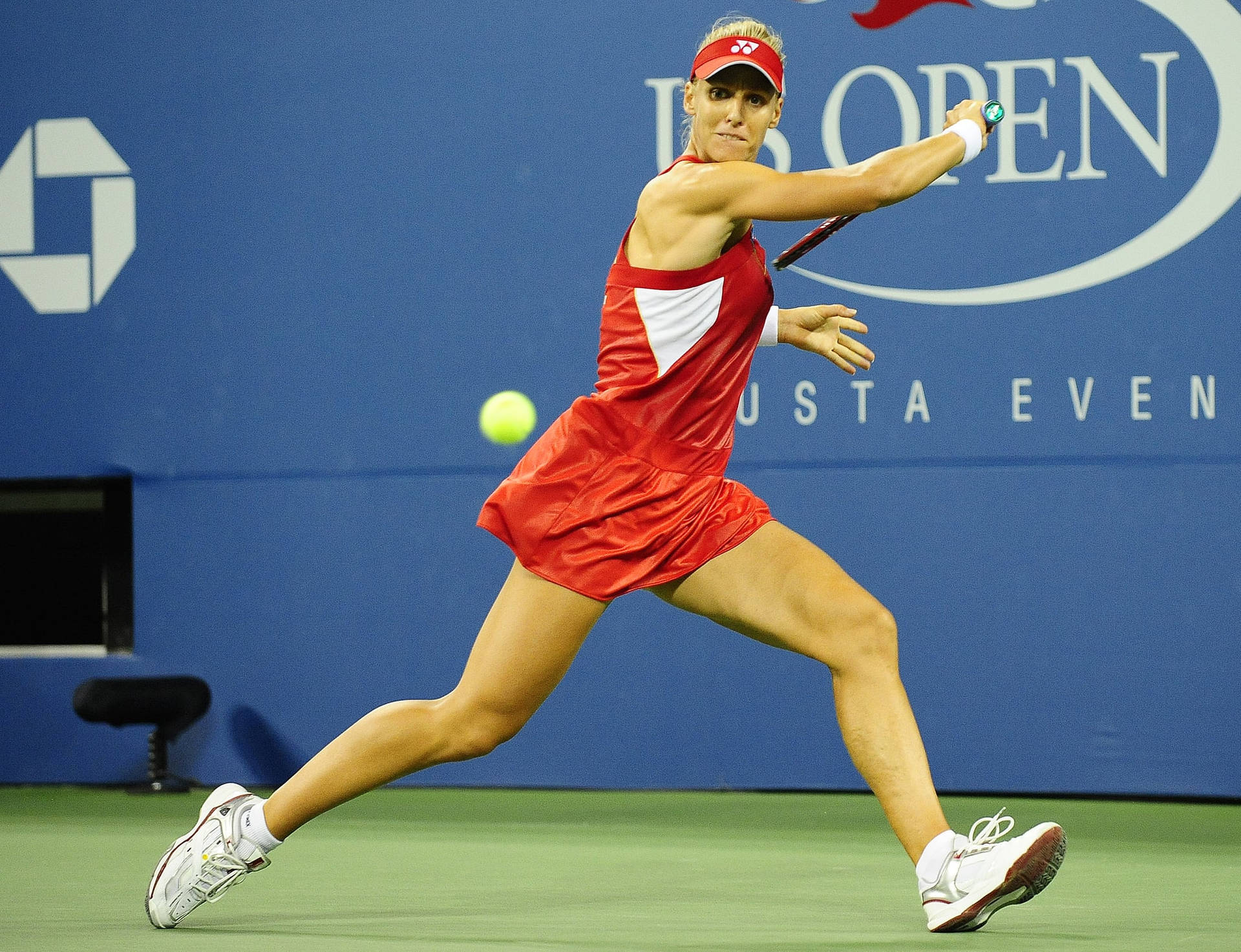 Elena Dementieva Playing At U.s. Open Background