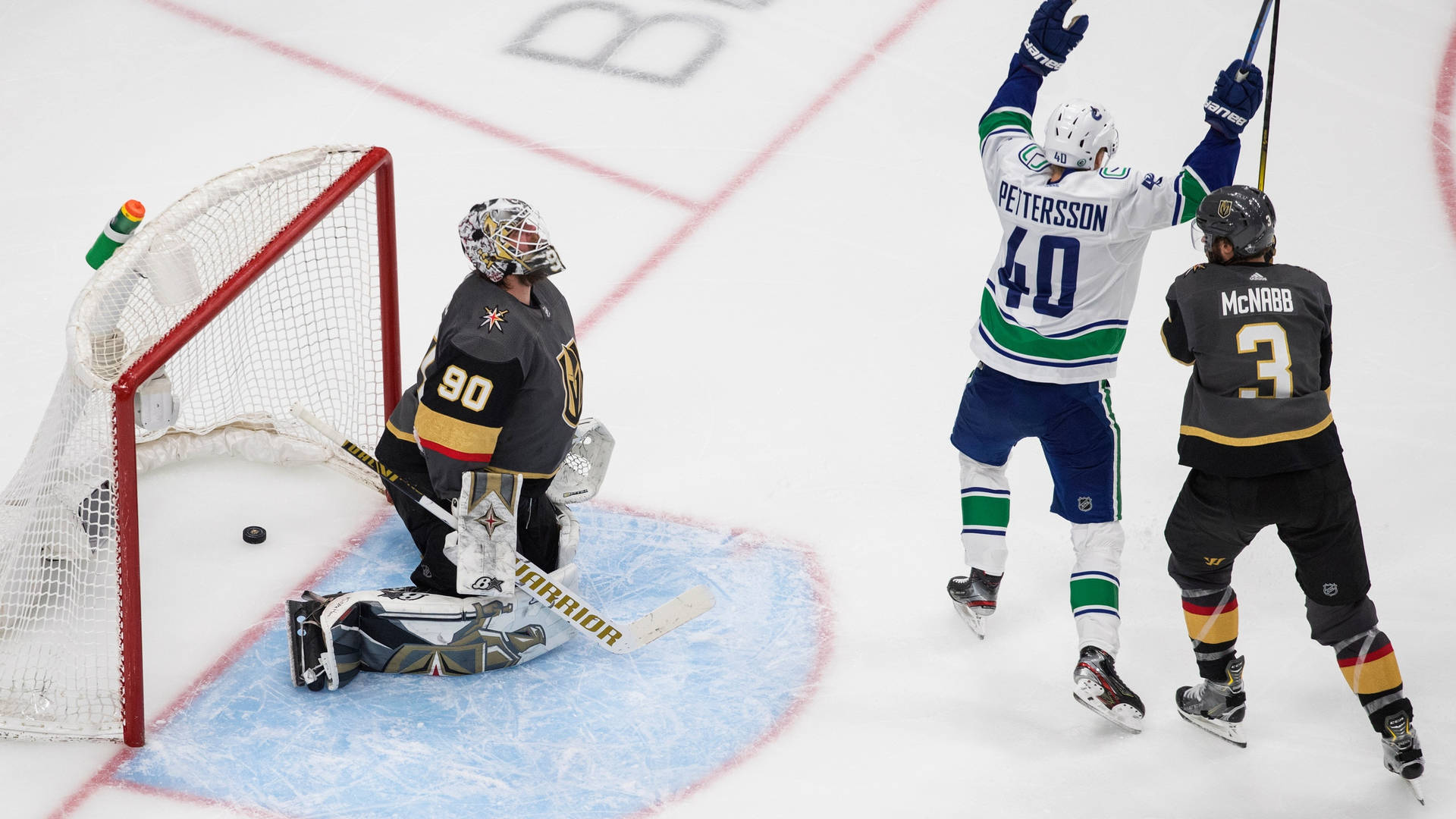 Elias Pettersson In Action For The Vancouver Canucks Against Buffalo Sabres Background