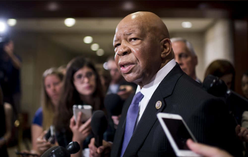 Elijah Cummings Addressing Reporters