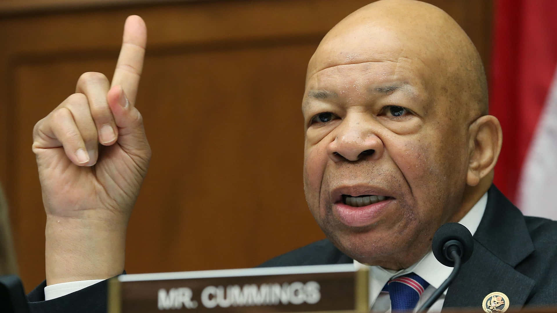 Elijah Cummings Raising A Finger