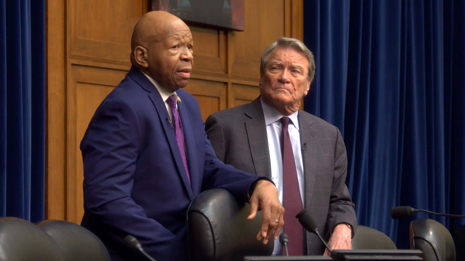 Elijah Cummings Seated In Dark Suit