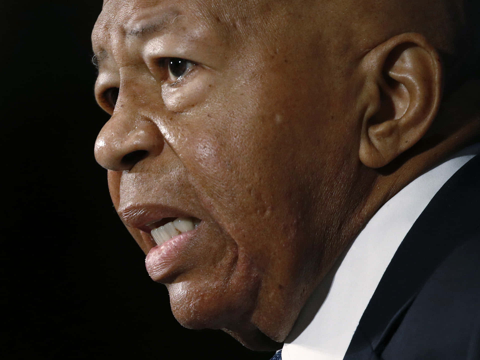 Elijah Cummings Speaking Intensely