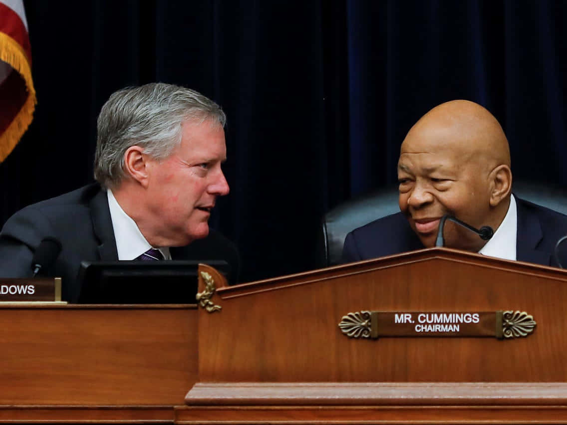 Elijah Cummings Speaking With Another Politician