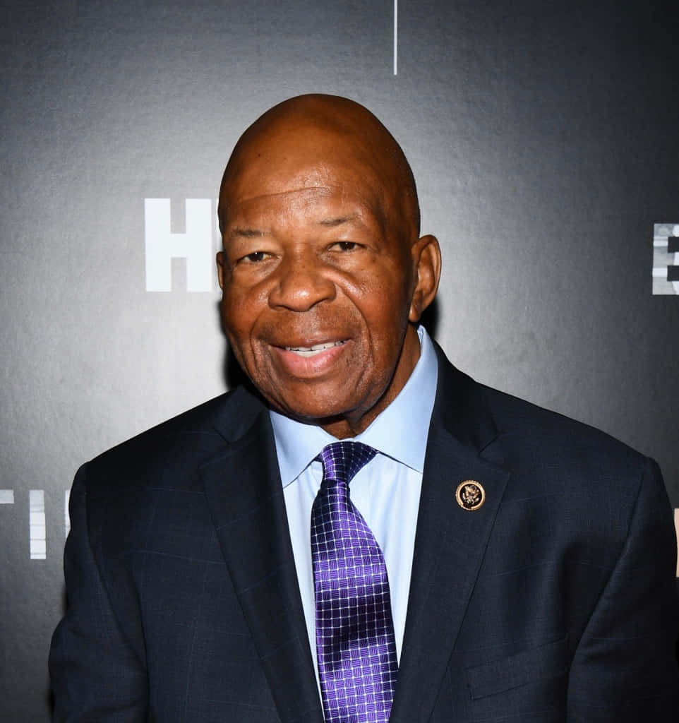 Elijah Cummings With Black And White Backdrop
