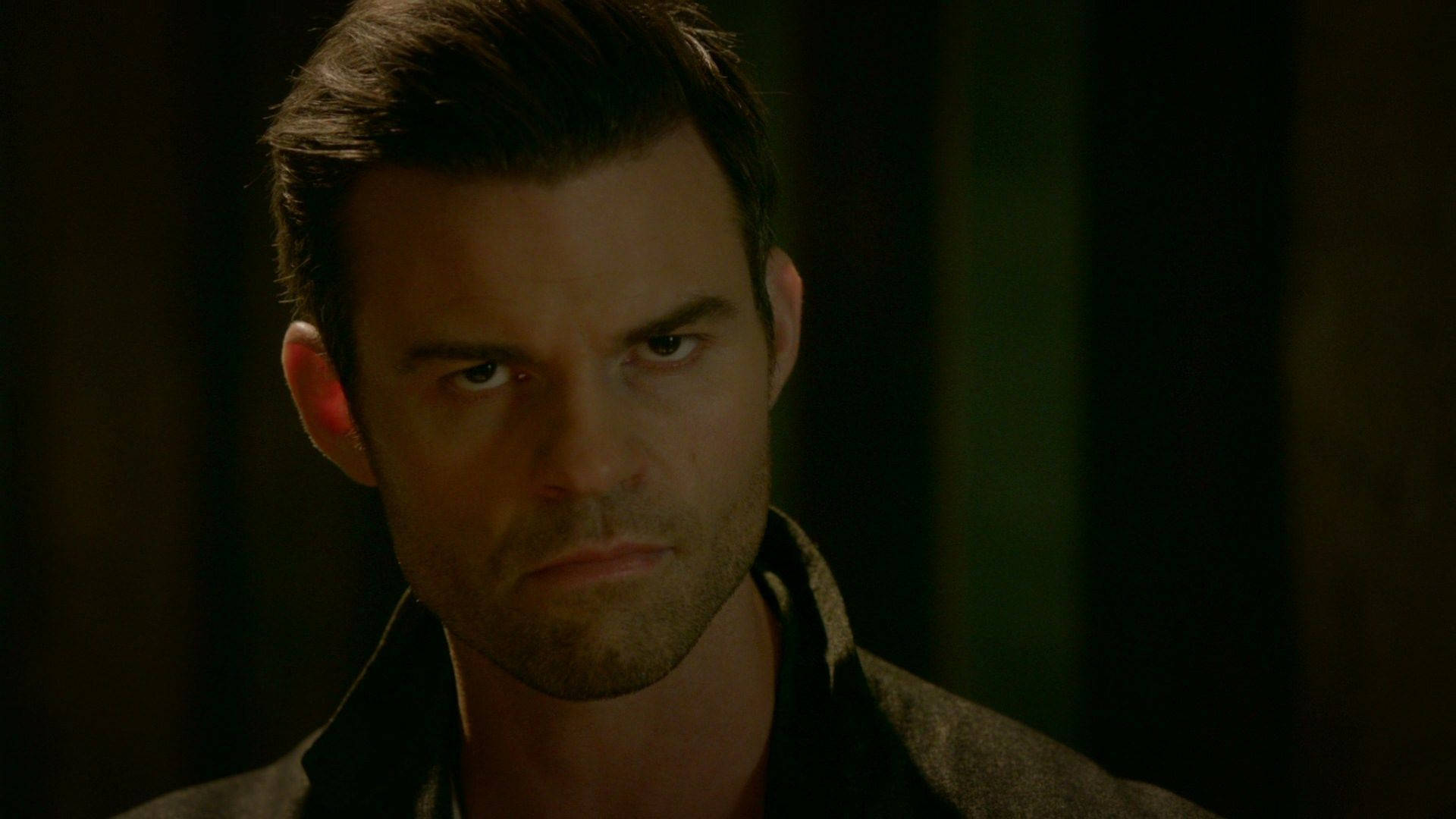 Elijah Mikaelson Serious Look Background