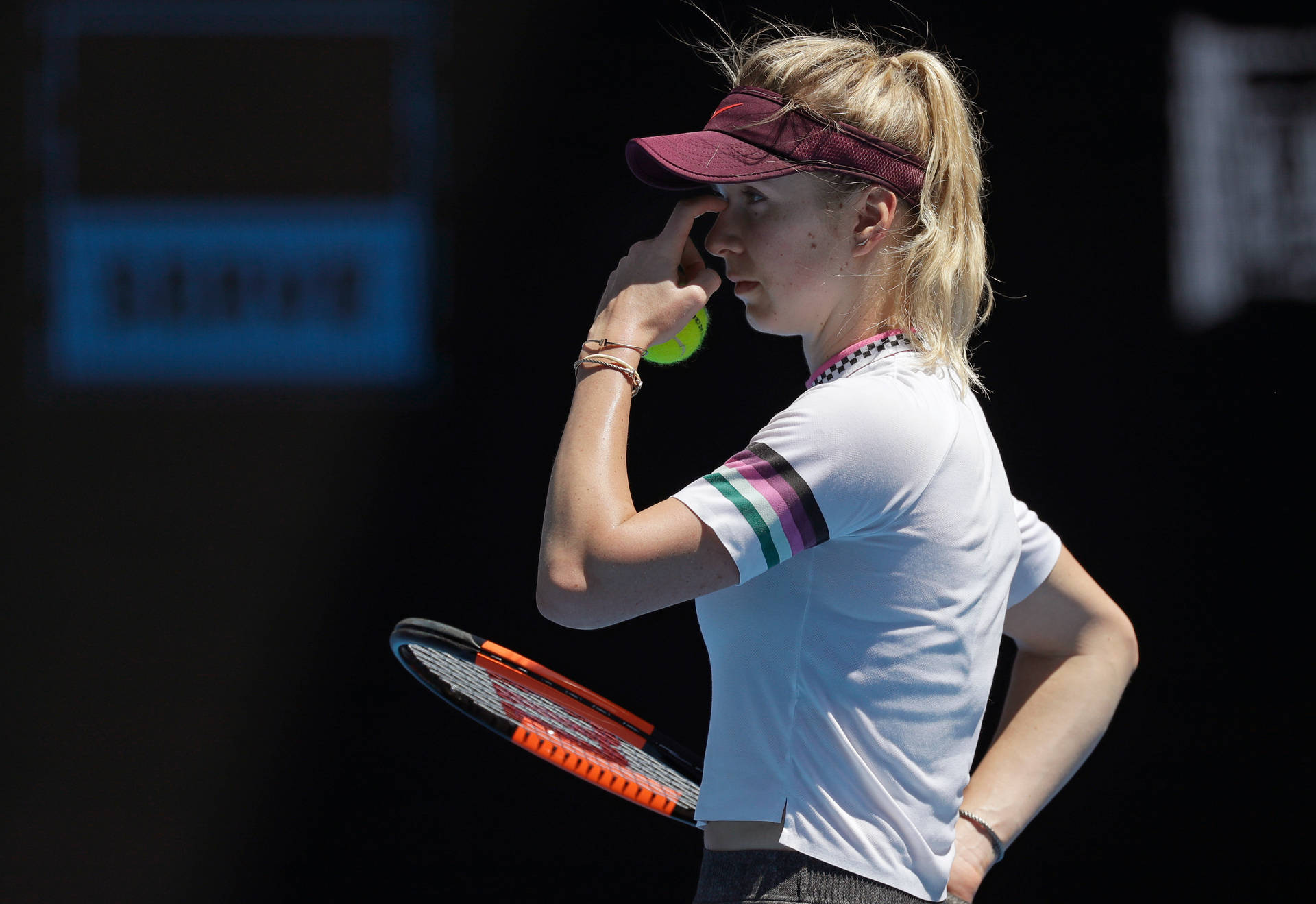 Elina Svitolina Scratching Her Nose Background