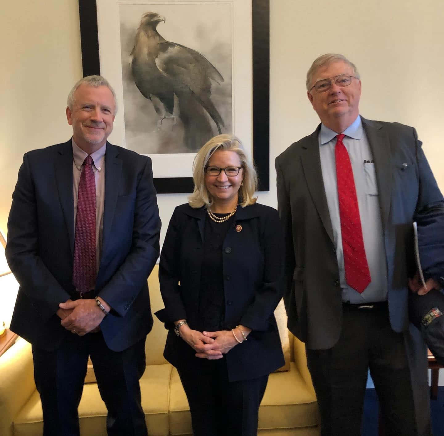 Elizabeth Cheney With Businessmen Background