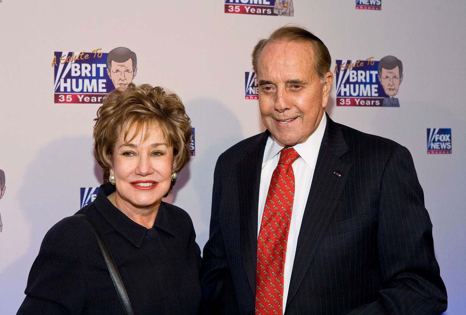 Elizabeth Dole At Brit Hume Event Background