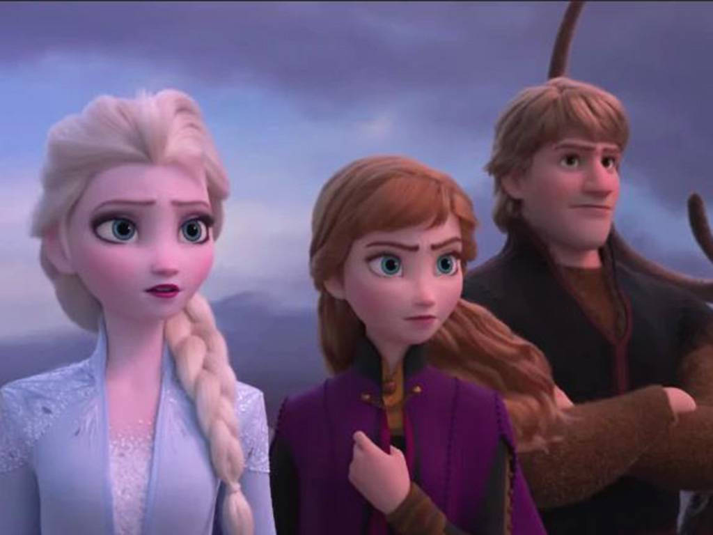 Elsa, Anna, And Kristoff Frozen 2 Background