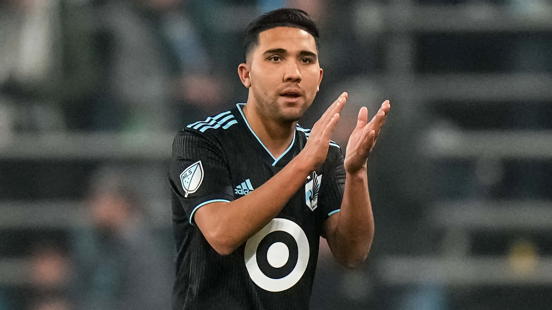 Emanuel Reynoso Minnesota United Fc Poster Background