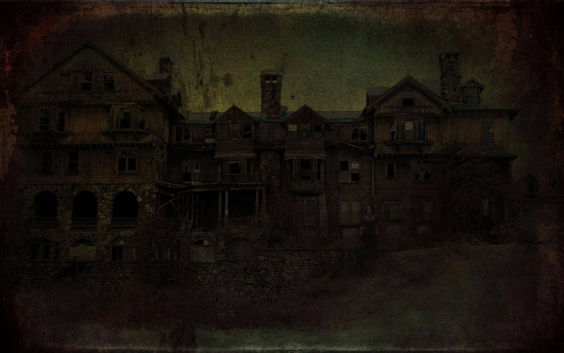 Embrace The Fear And Thrill Of Halloween At A Haunted House! Background