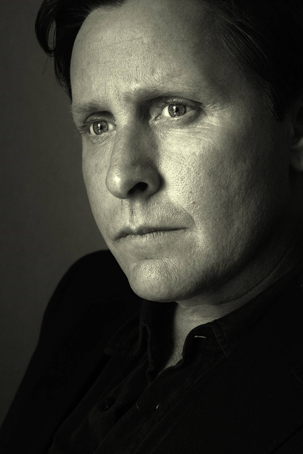 Emilio Estevez Black And White Close Up Portrait Background