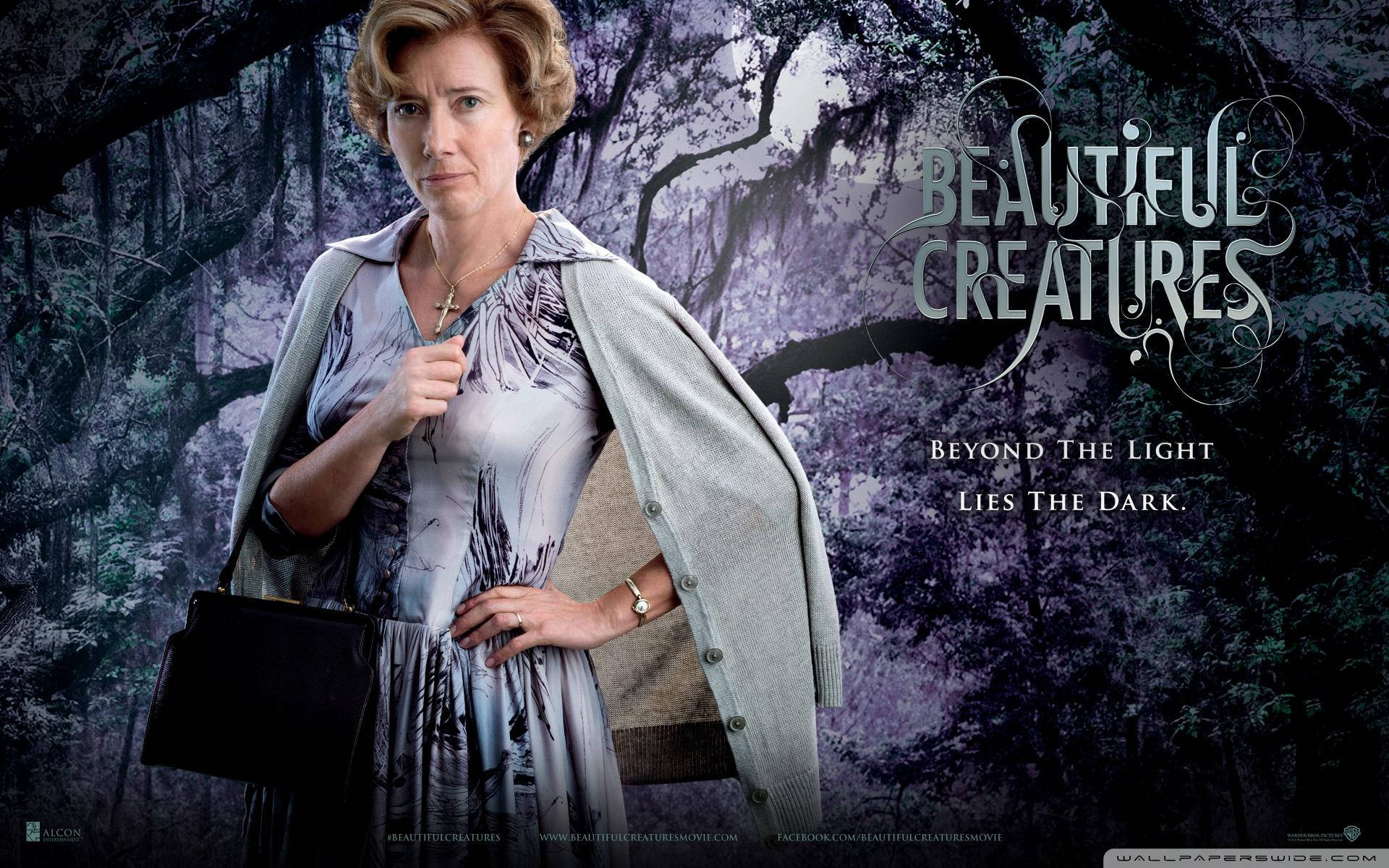 Emma Thompson Beautiful Creature Background