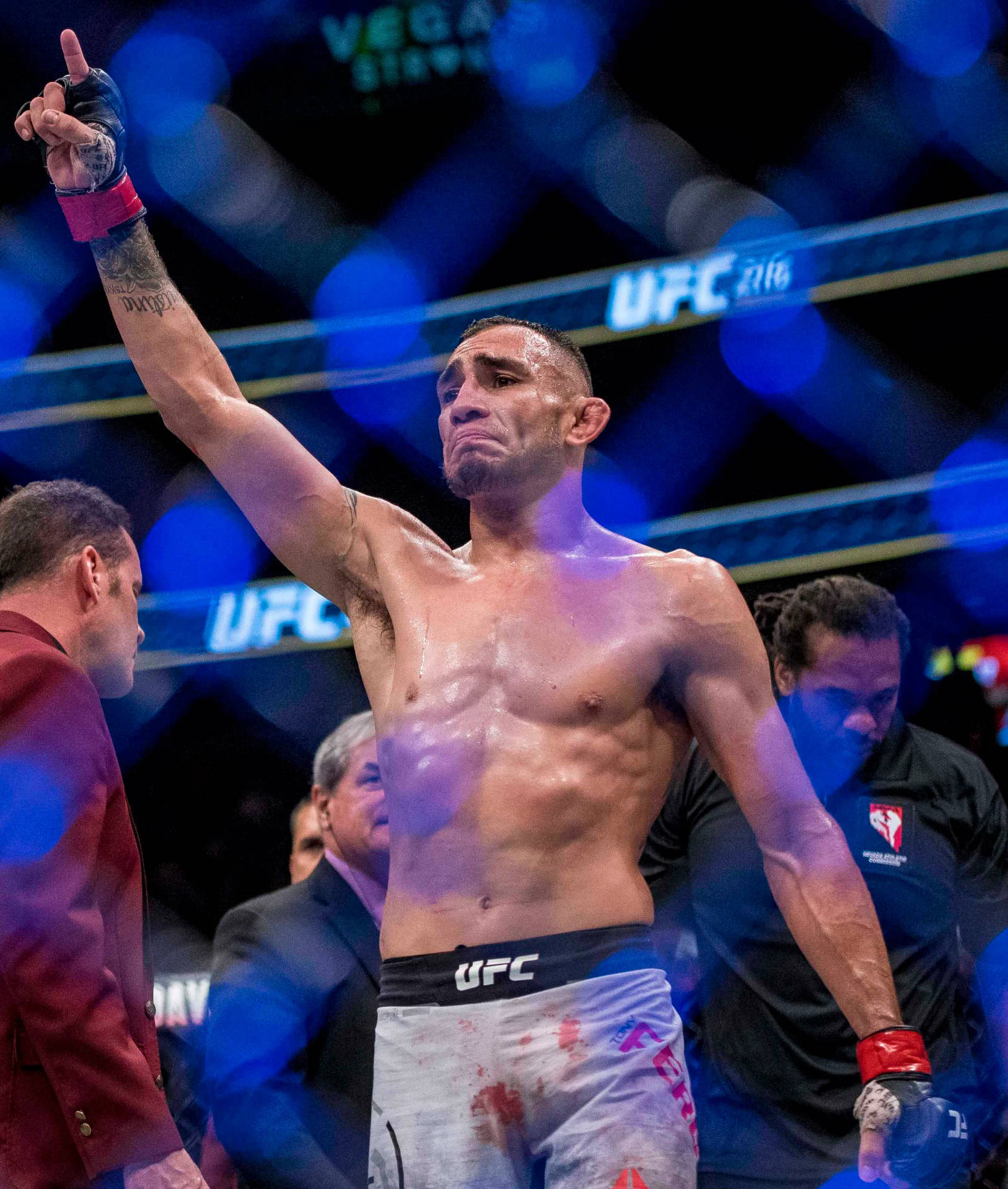 Emotional Moment Of Tony Ferguson Background