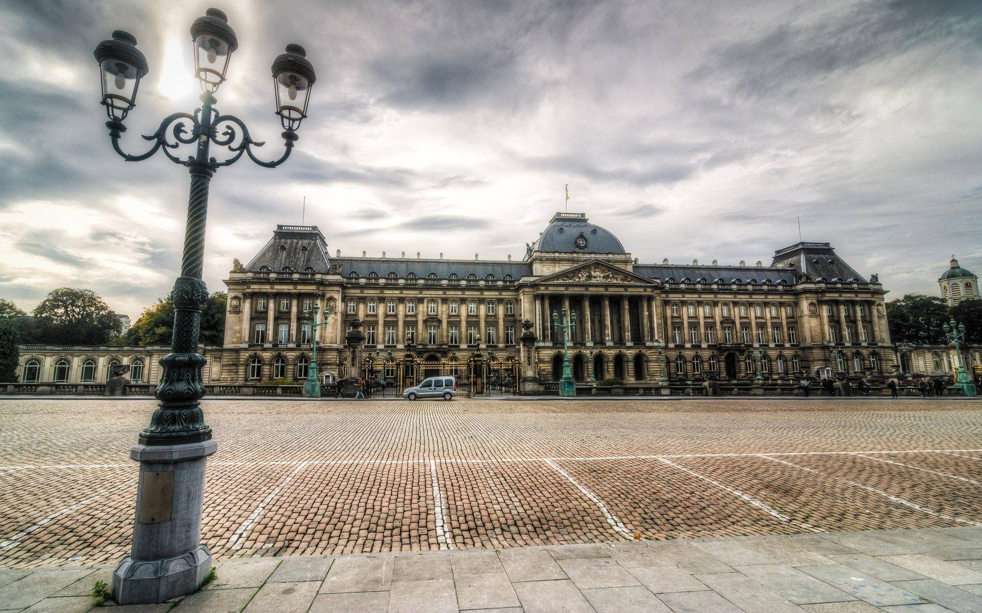 Empty Brussels Area Background