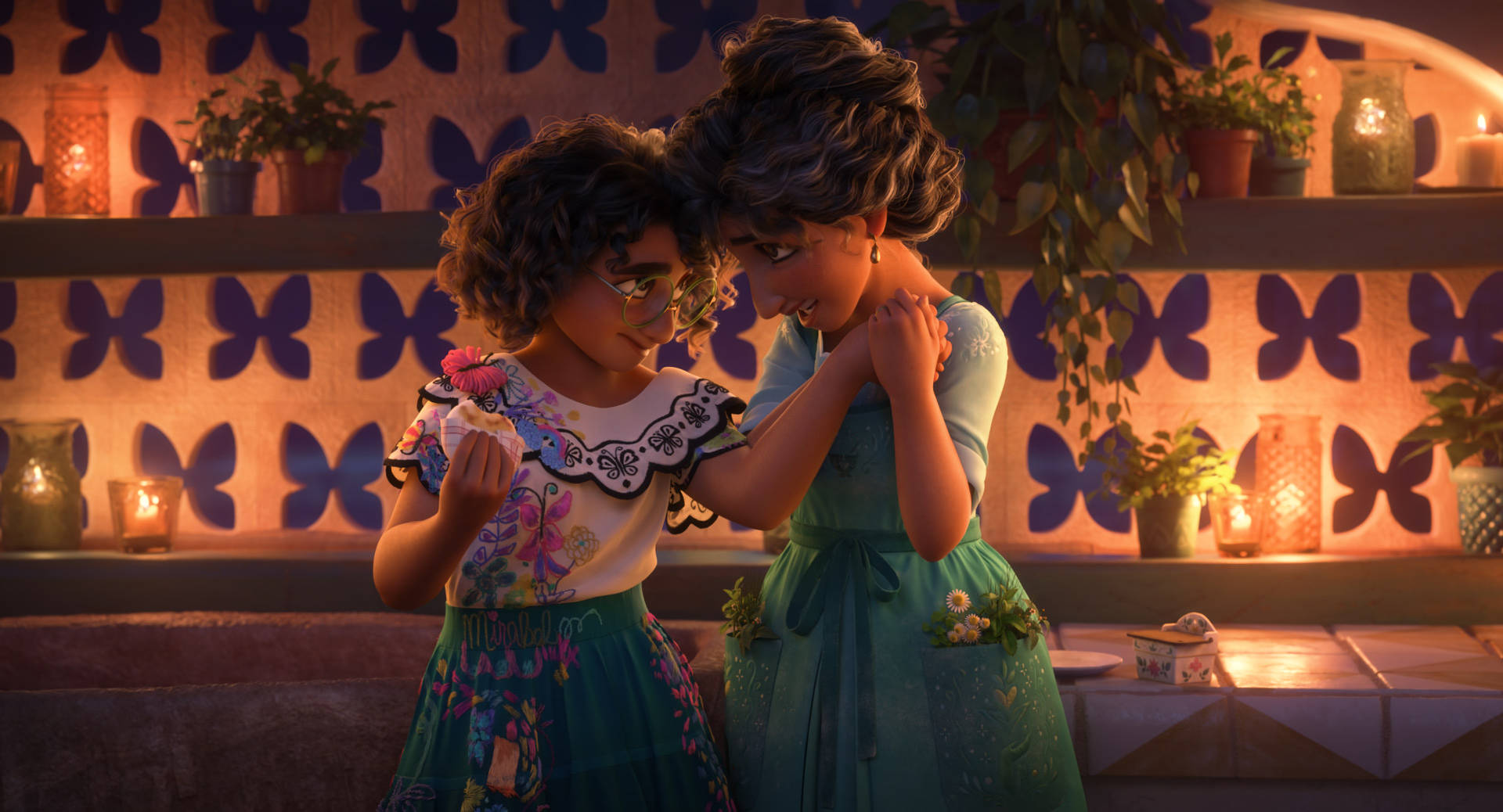 Encanto - Mirabel And Her Mother Julieta In A Profound Moment Background