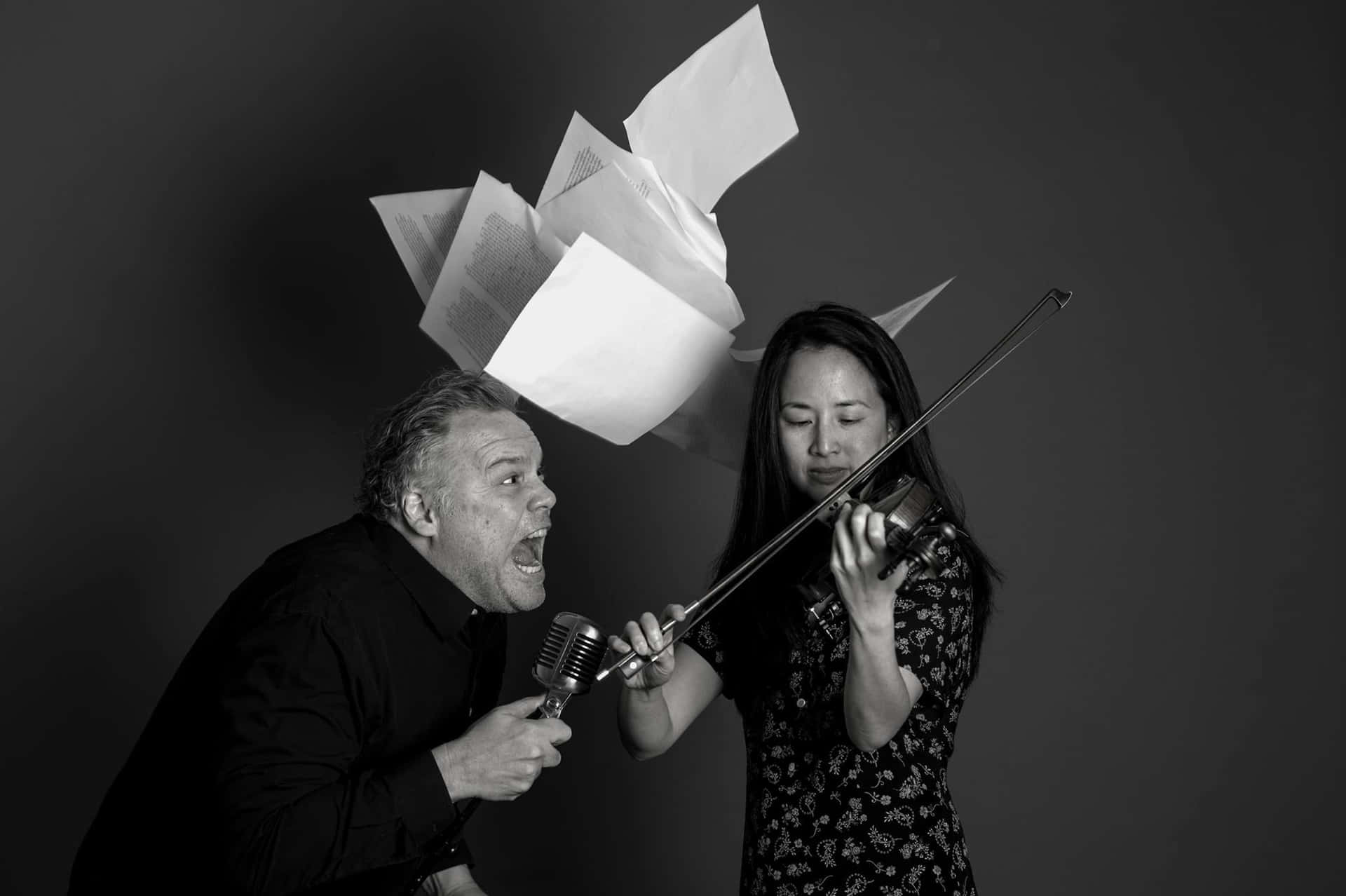 Engaging Portrait Of Actor Vincent D'onofrio Background