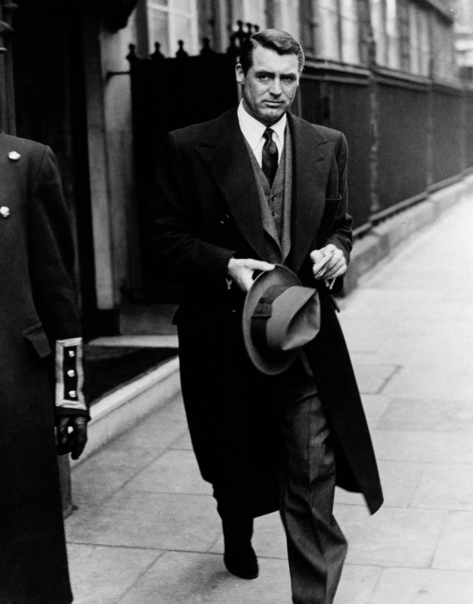English-american Actor Cary Grant In The Street