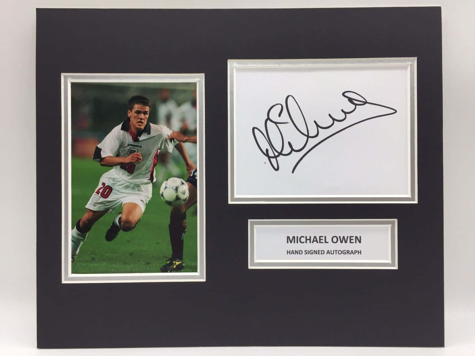English Footballer Michael Owen Signature