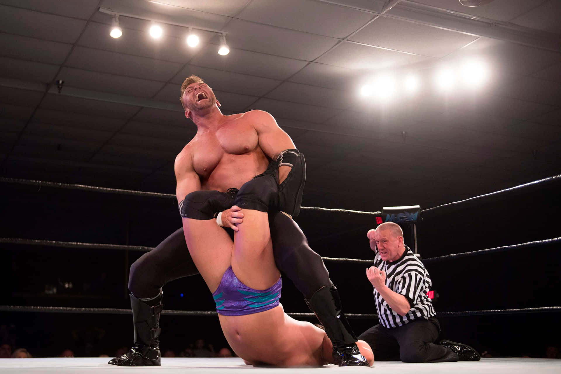 English Professional Wrestler Nick Aldis Boston Crab Background