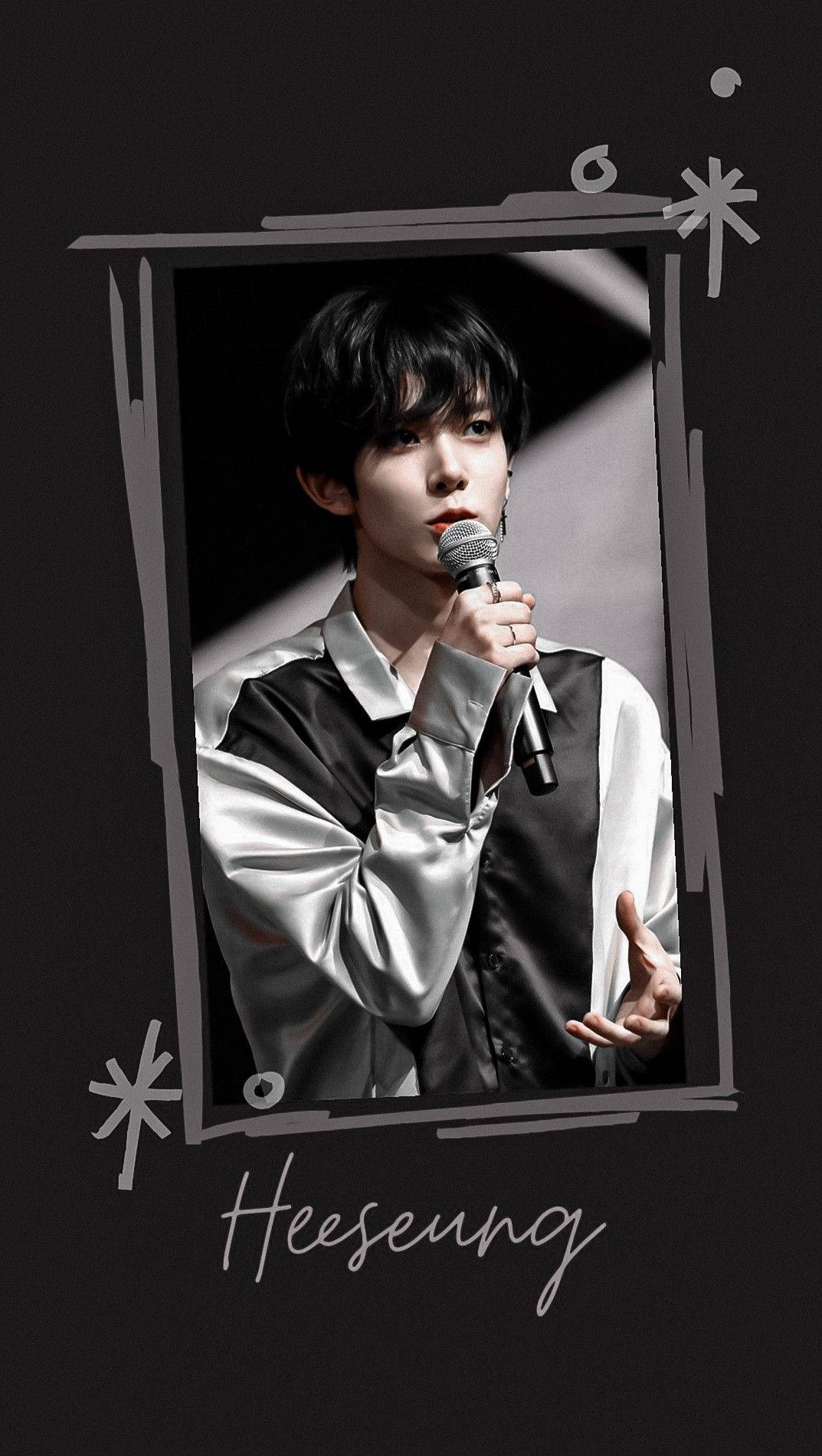 Enhypen Heeseung Black Aesthetic Phone Background