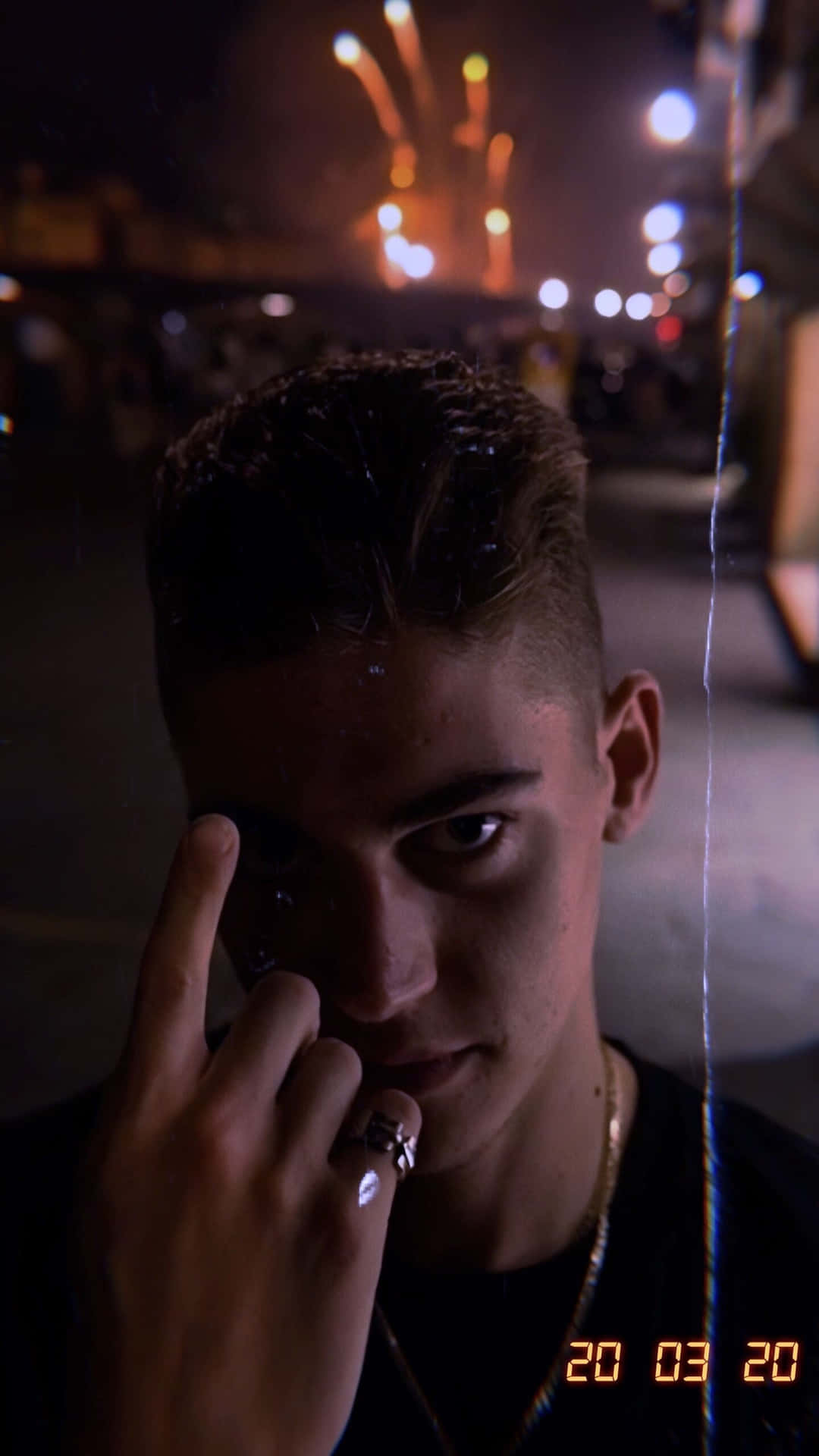 Enigmatic Gaze Of Hardin Scott Background