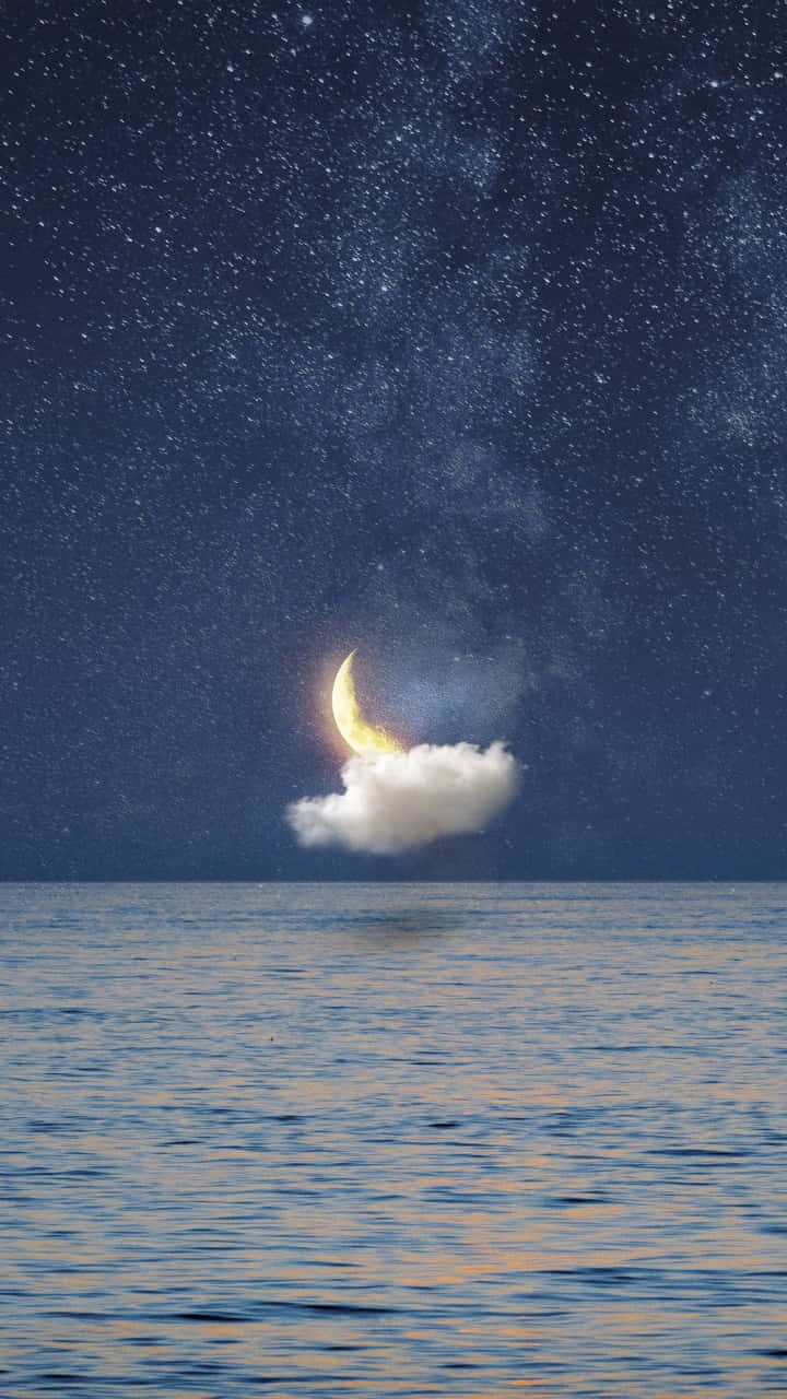 Enjoy A Clear Moonlit Sky View With Moon Iphone Background