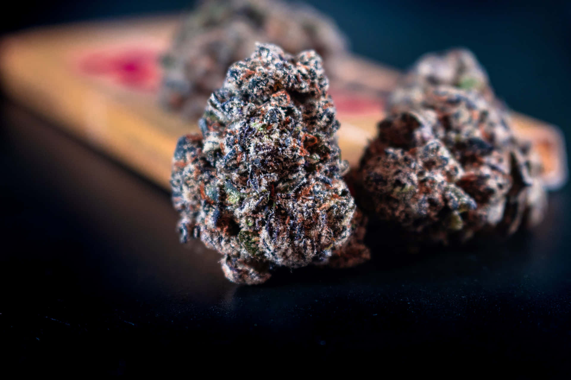 Enjoy A Flavorful Smoke With The Perfect Weed Blunt. Background