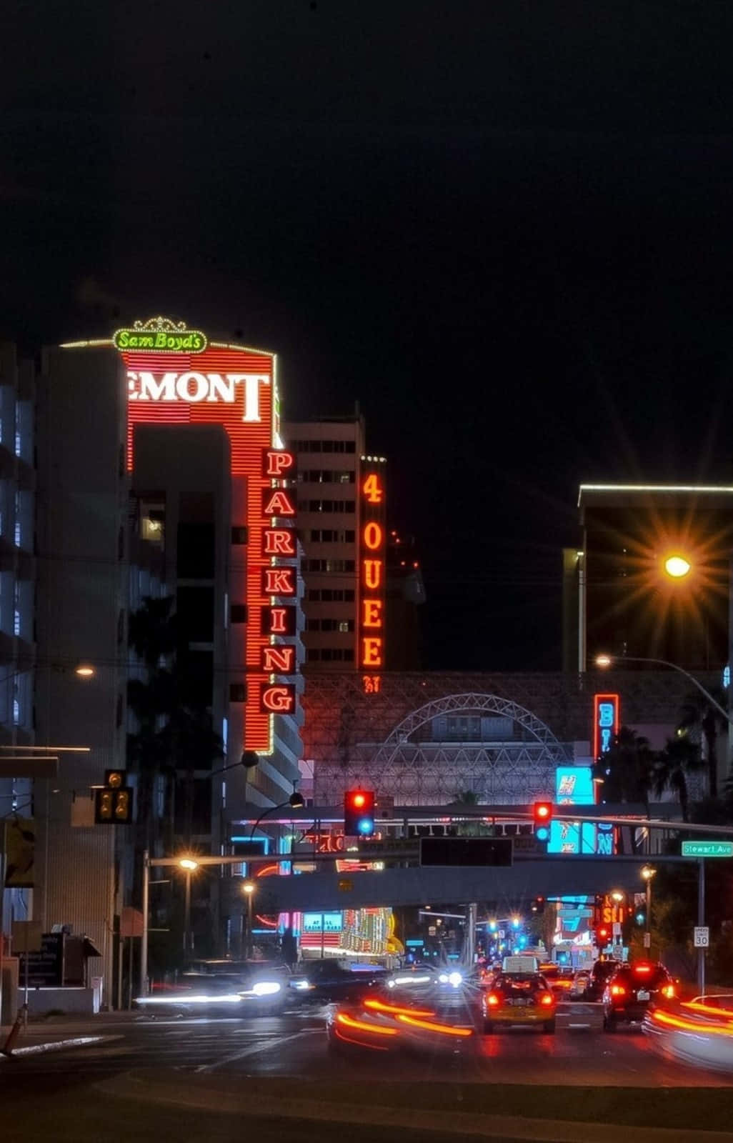 Enjoy A Night Out In Las Vegas Without Leaving The Comfort Of Your Home Background