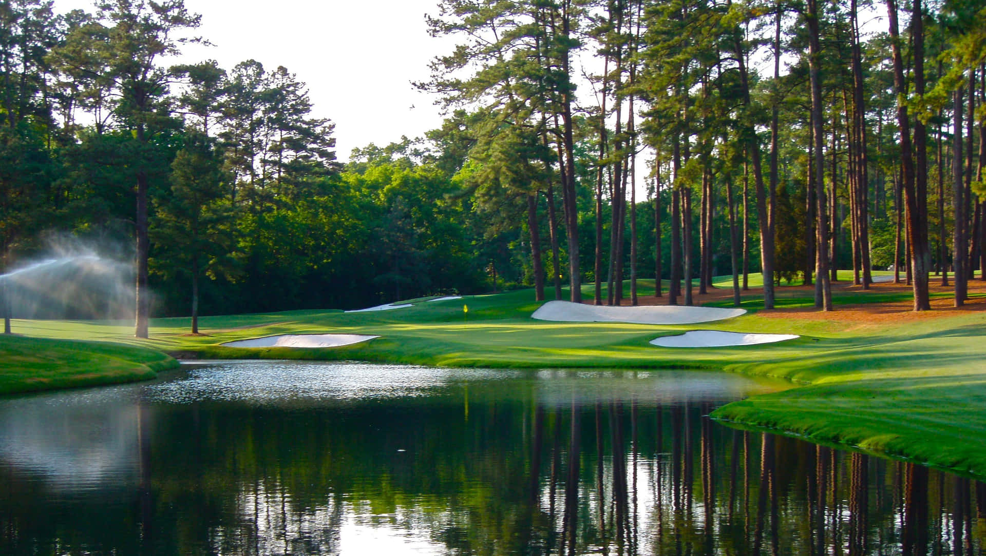 Enjoy A Round At The Beautiful And Historic Augusta National Golf Course