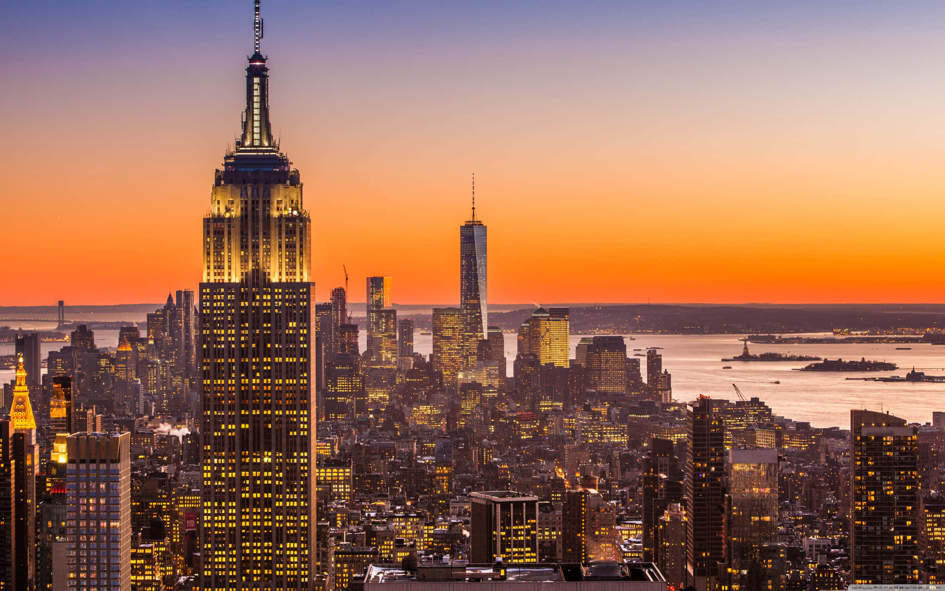 Enjoy A Stunning View Of The New York City Skyline. Background