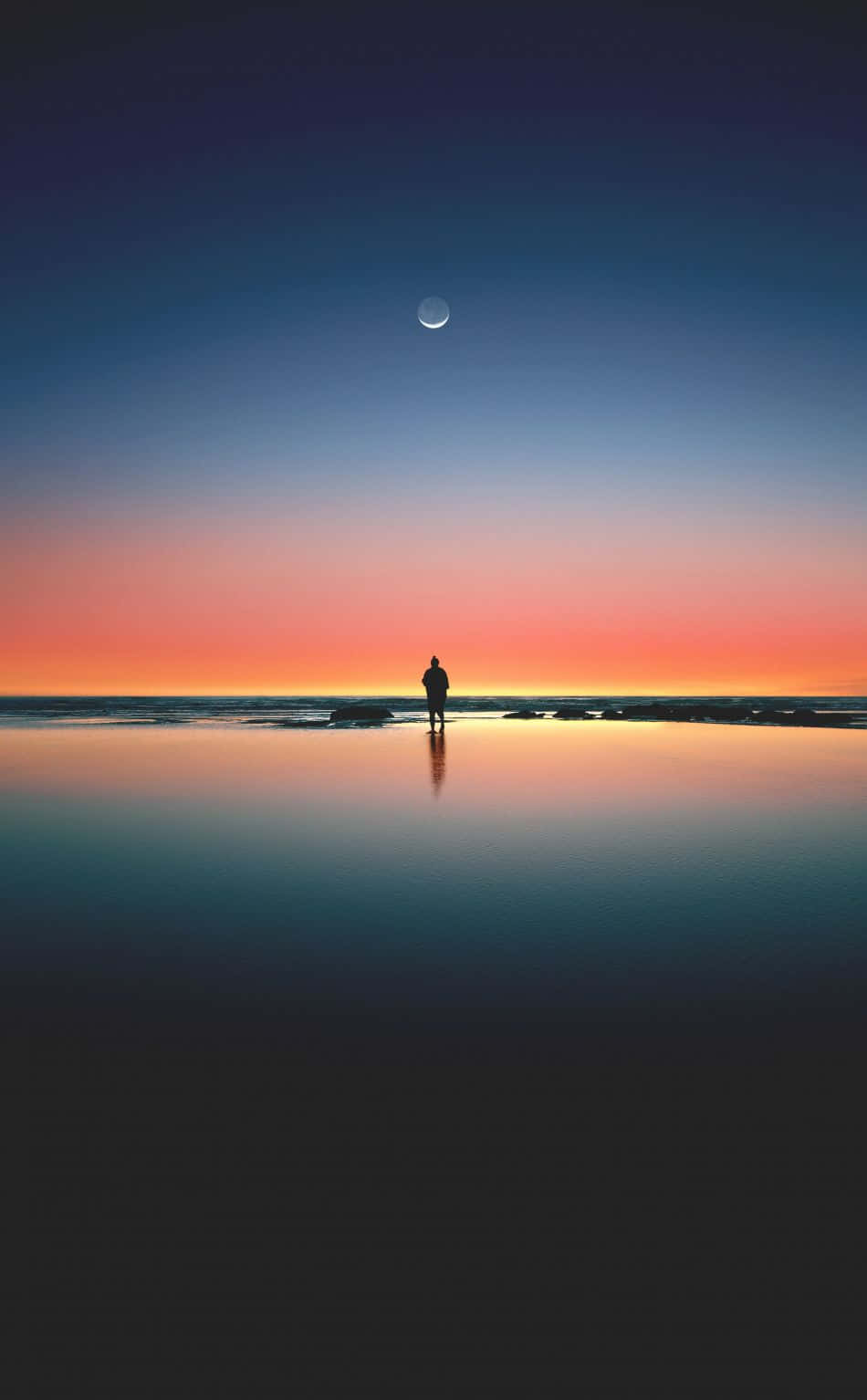 Enjoy A Warm Sunset On The Beach With Your Iphone Background