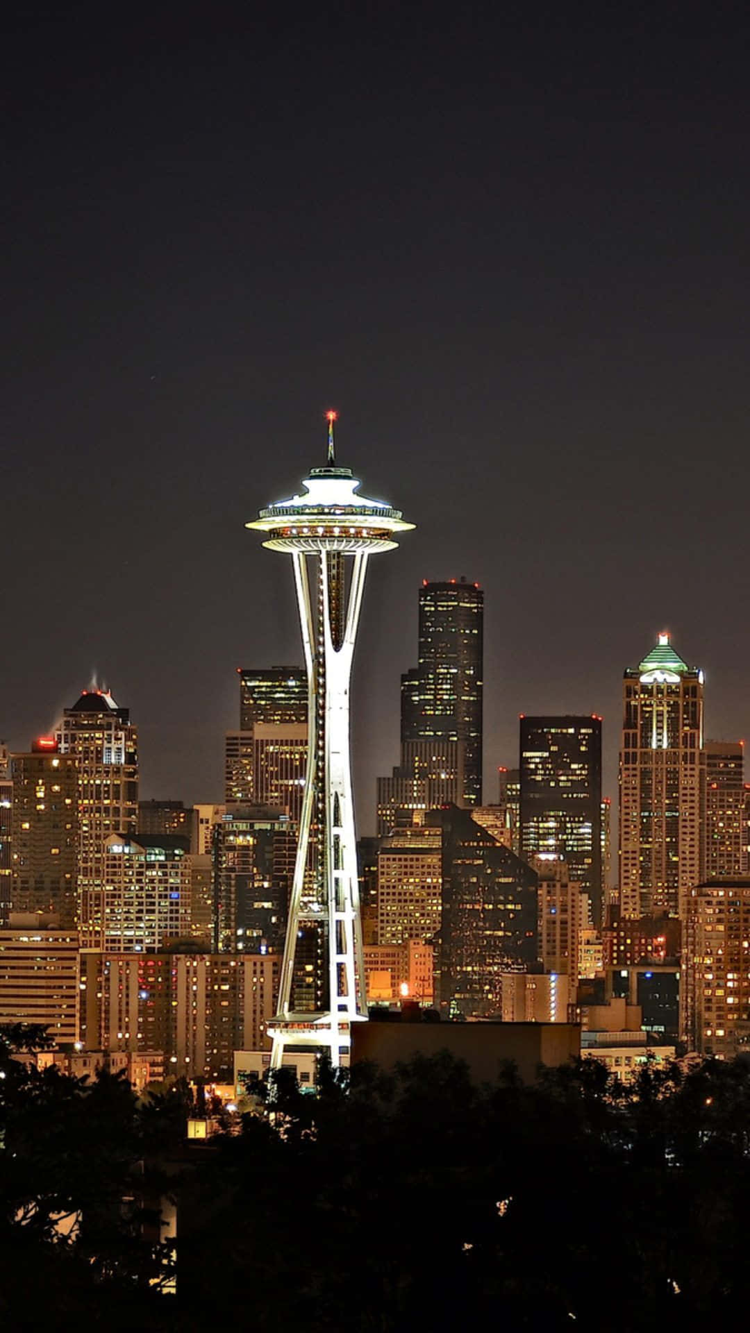 Enjoy An Urban Getaway In Cool Seattle Background