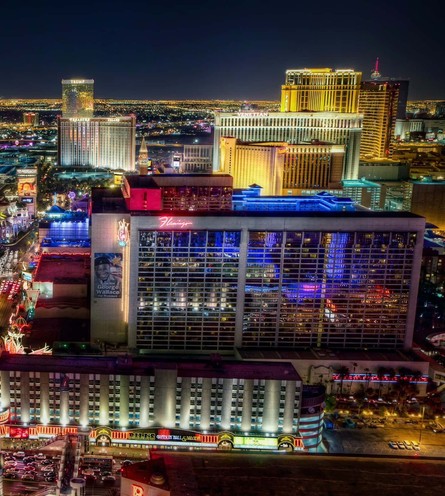 Enjoy High- Speed Data Connections In The Entertainment Capital Of The World Background