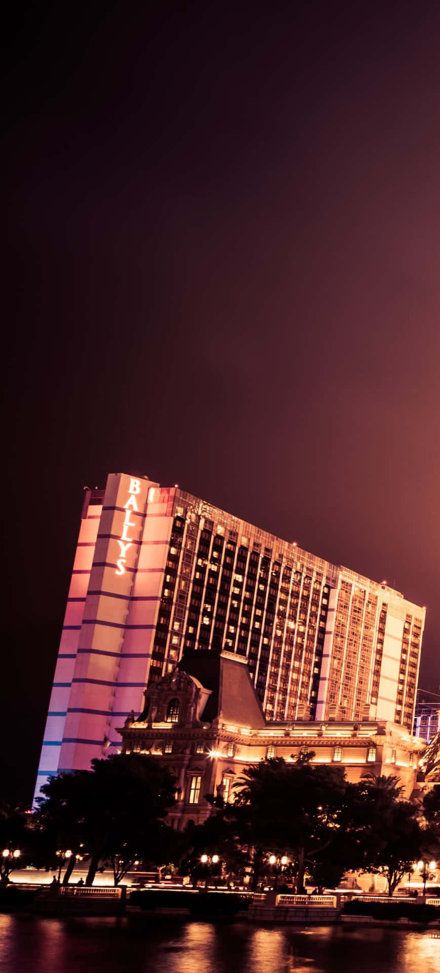 Enjoy Las Vegas Phone And Its Endless Possibilities Background