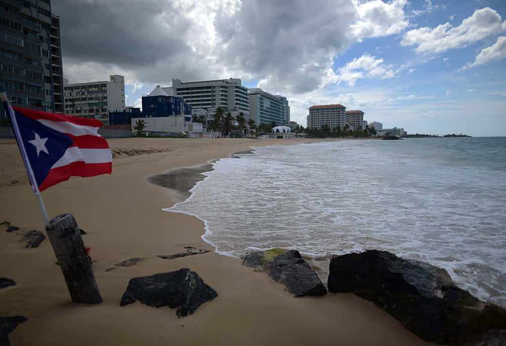 Enjoy Puerto Rico's Majestic Beauty Background