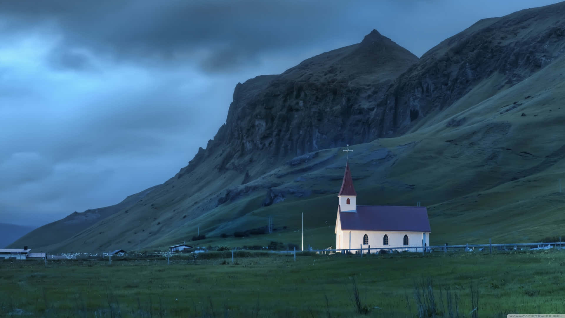 Enjoy Serene Views Of Iceland From The Comfort Of Your Desktop