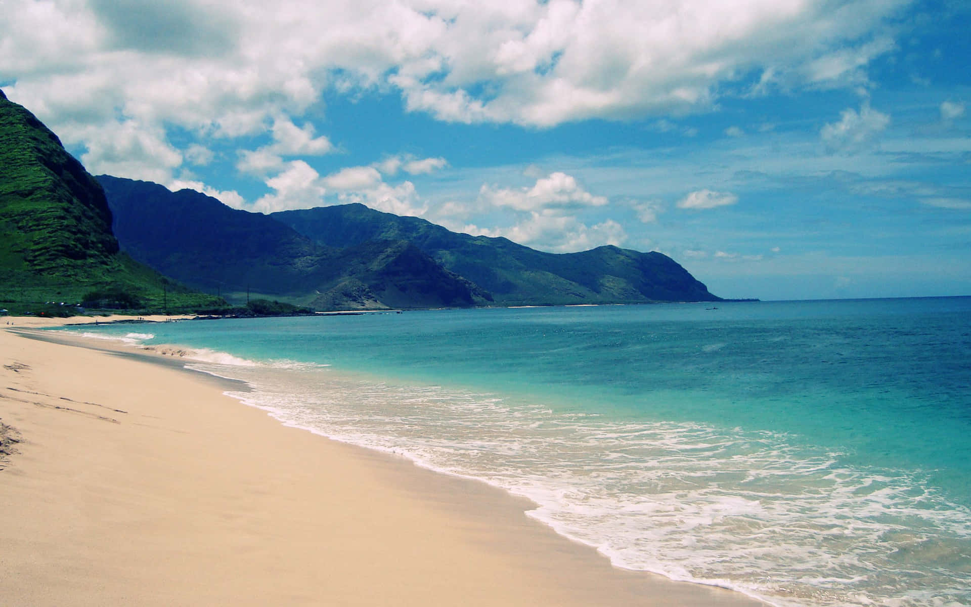 Enjoy The Beautiful Hawaii Beach