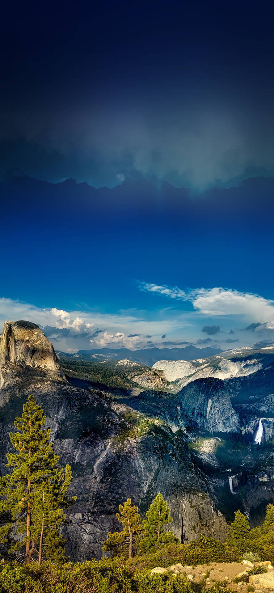 Enjoy The Beautiful Yosemite National Park From Your Iphone Background