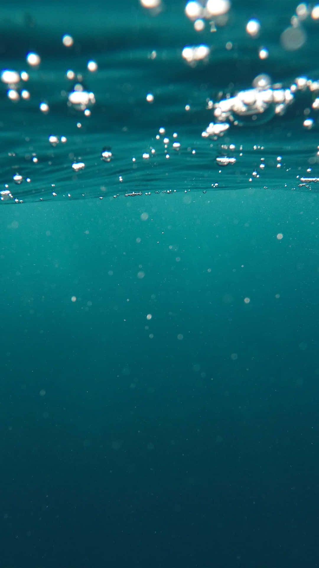 Enjoy The Beauty Of Underwater With Your Iphone Background