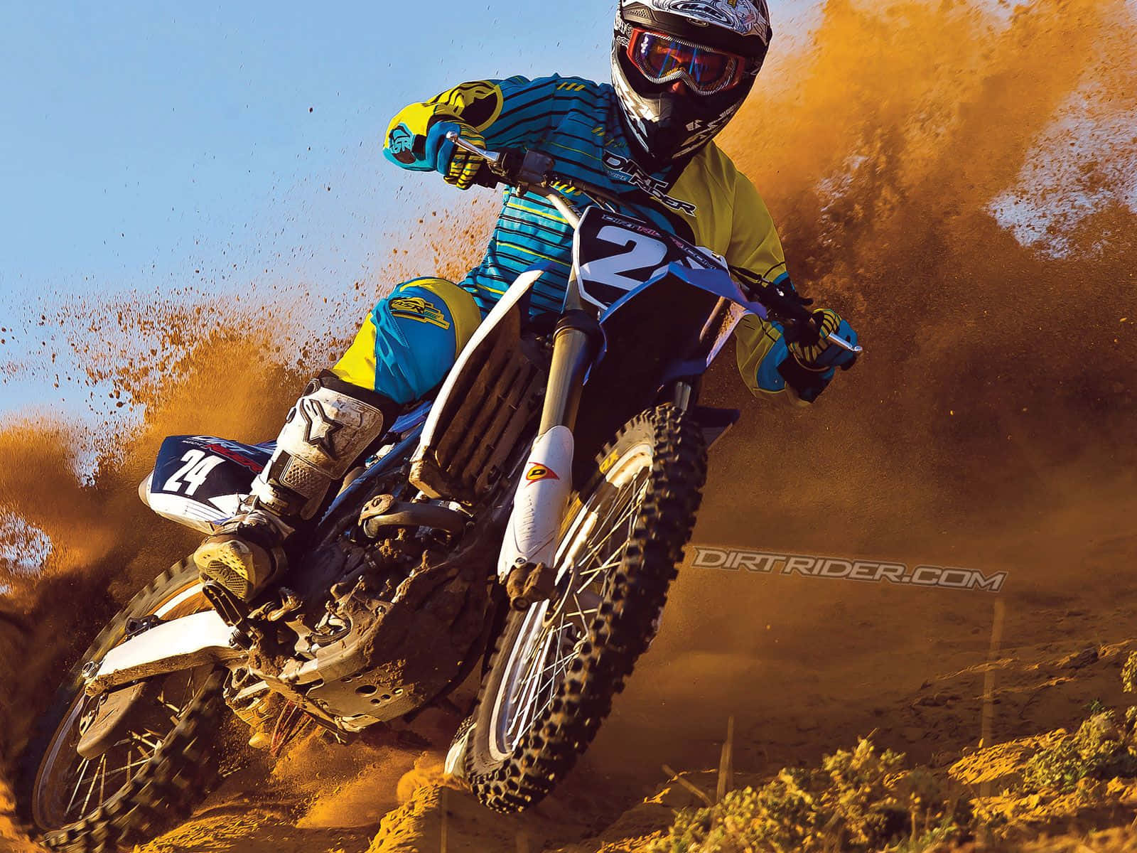 Enjoy The Rush Of A Honda Dirt Bike Background