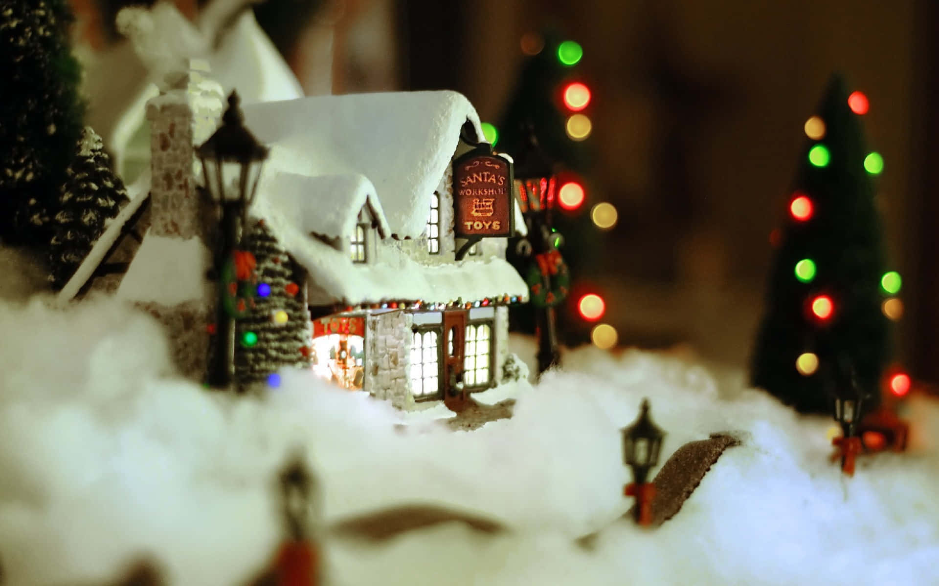 Enjoy The Sparkling Winter Season Of Christmas Background