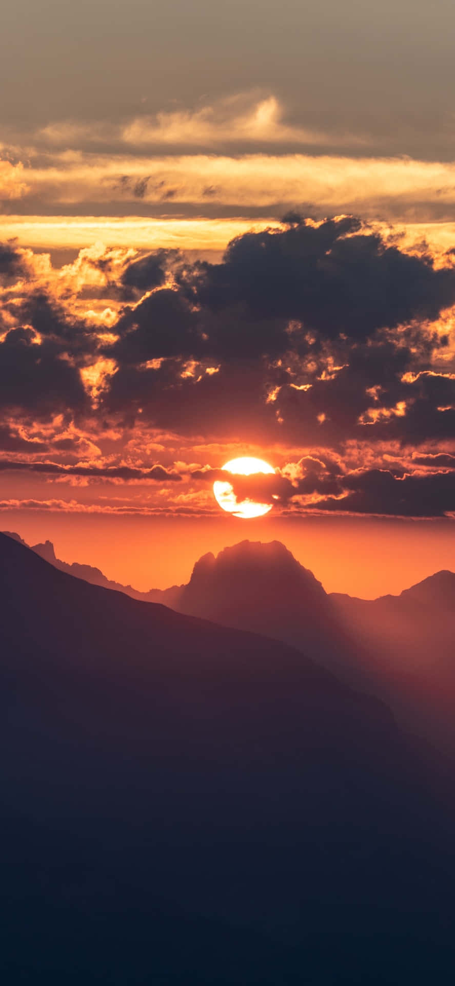 Enjoy The Sunrise With Your Iphone Background