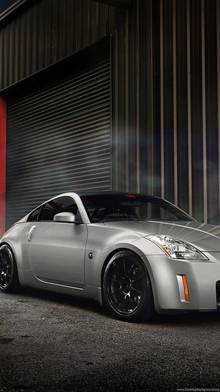 Enjoy The Thrill Of Driving The Nissan 350z With Your Iphone.