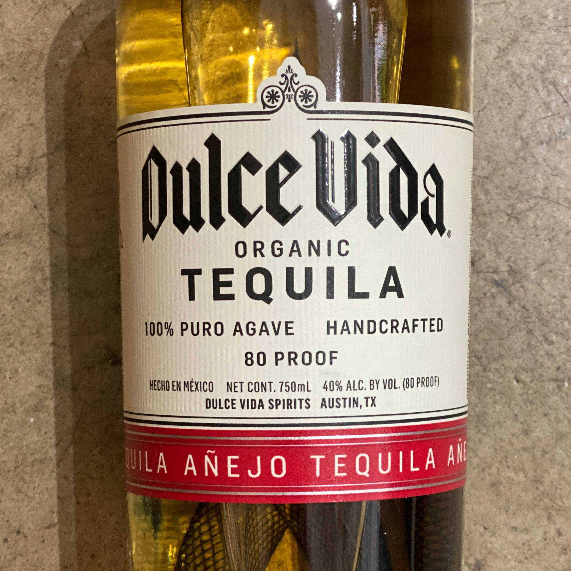 Enjoy The Vibrant Taste Of Dulce Vida Organic Pure Tequila