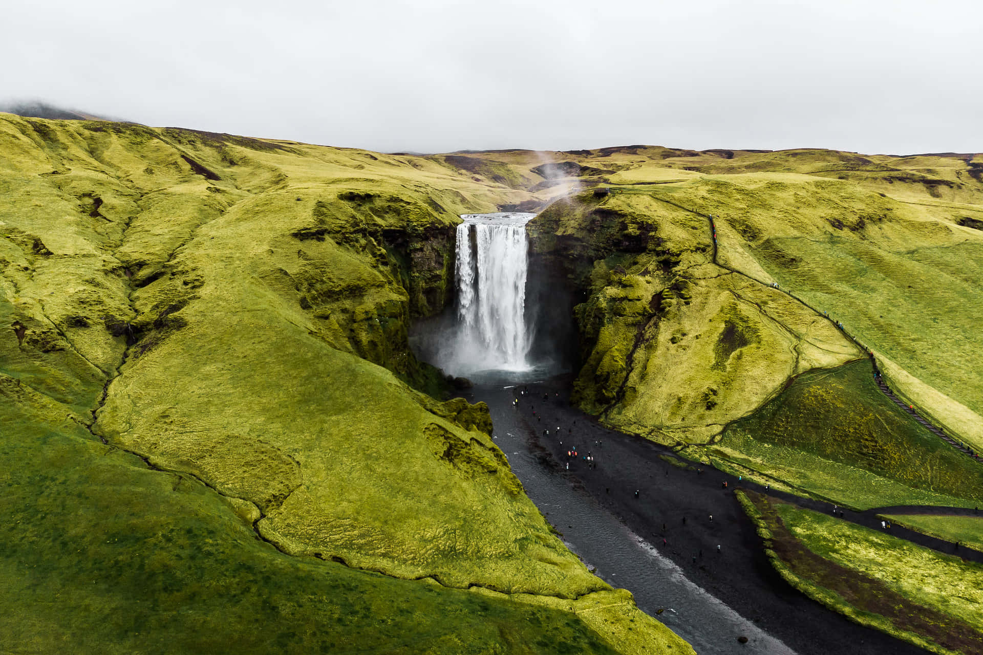 Enjoy The Wonders Of Nature With This Stunning Super High Resolution Landscape Photo Background