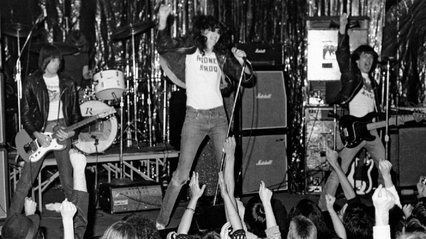 Era-defining American Punk Band, The Ramones In 1977 Background